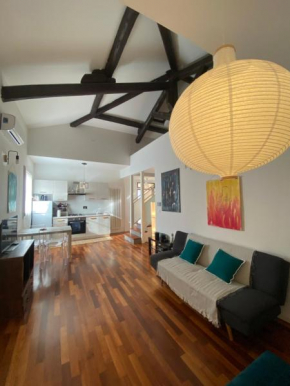 La Casa di Giulia, spazioso loft su due livelli a 10 minuti di macchina dal centro